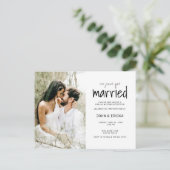 Eenvoudig Casual we hebben net een huwelijk. Aankondigingskaart (Staand voorkant)