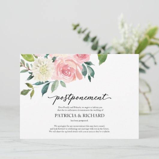 Eenvoudig Chic Blush Floral Wedding Postponement Kaart (Staand voorkant)