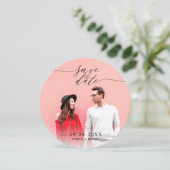 Eenvoudig Chic Script Trouw Save The Date Foto Kaart (Staand voorkant)