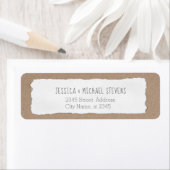 Eenvoudig, contemhedendaags gescheurd karton etiket (Insitu)