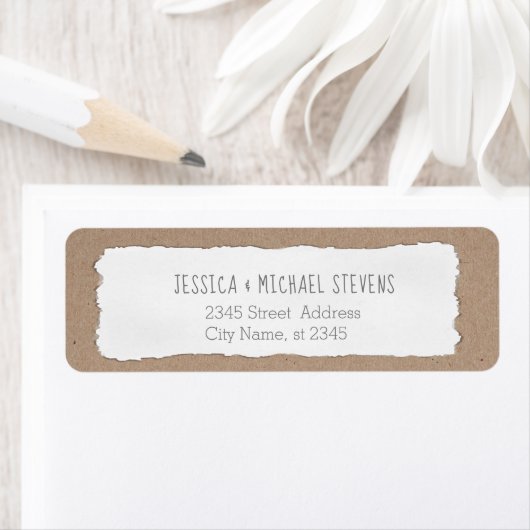 Eenvoudig, contemhedendaags gescheurd karton etiket (Insitu)