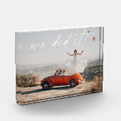 Eenvoudig dat we het huwelijk hebben getekend foto (Links)