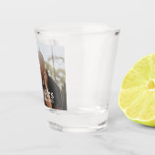 Eenvoudig design, uniek in een soort gepersonalise shot glas (Rechts)