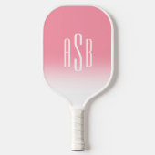 Eenvoudig drieletterig roze wit ombre monogram pickleball paddle (Voorkant)
