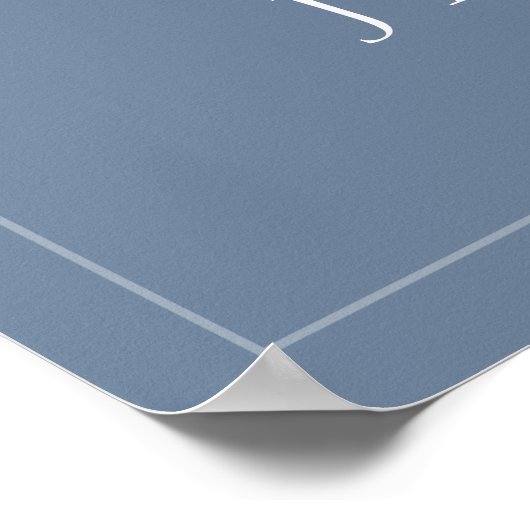 Eenvoudig Dusty Blue Script Wedding Welkomstbord Poster (Hoek)