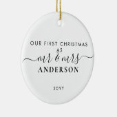 Eenvoudig Eerste Kerstfeest Gehuwd met Mr. en Mrs. Keramisch Ornament (Rechts)