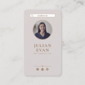 Eenvoudig Elegant Beige Foto Visitekaartje (Voorkant)