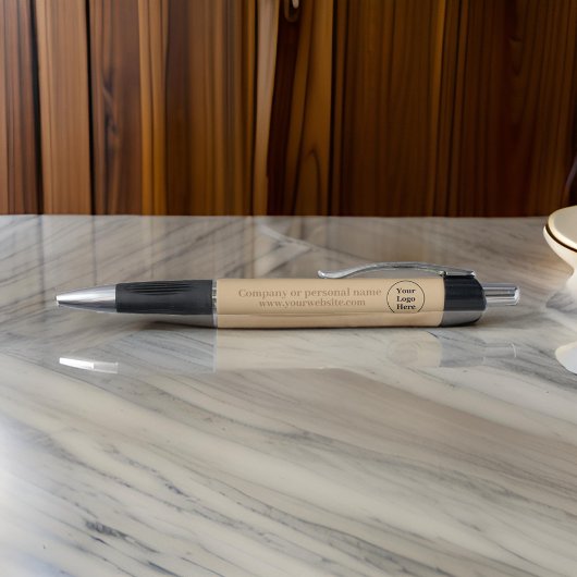 Eenvoudig elegant bruin pen