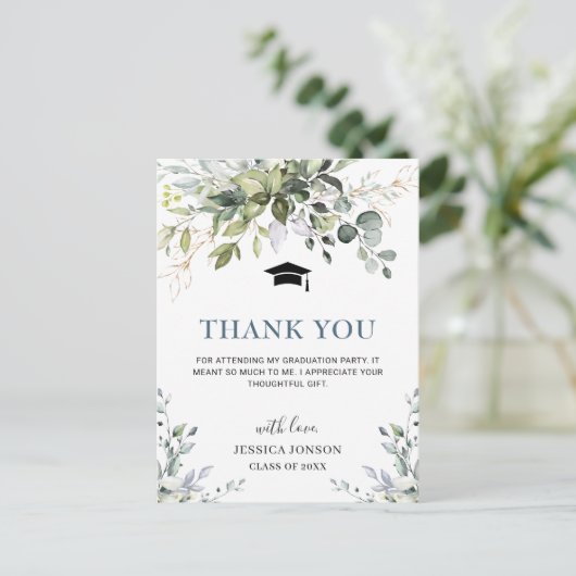 Eenvoudig Elegant Eucalyptus Afstuderen Hartelijk  Briefkaart (Staand voorkant)