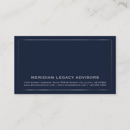 Eenvoudig Elegant Marine Blauw en Zilver Visitekaartje (Voorkant)