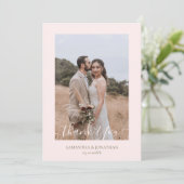 Eenvoudig Elegant Modern Script 4 foto's bruiloft Bedankkaart (Staand voorkant)