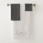 Eenvoudig Elegant Monogram Gray Bad Handdoek (Insitu)