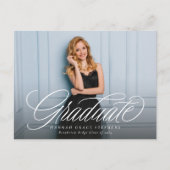 Eenvoudig elegant script afstuderen foto afstudere briefkaart (Voorkant)