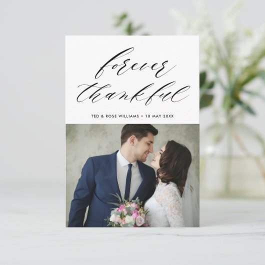 Eenvoudig elegant script bruiloft bedankkaart (Staand voorkant)