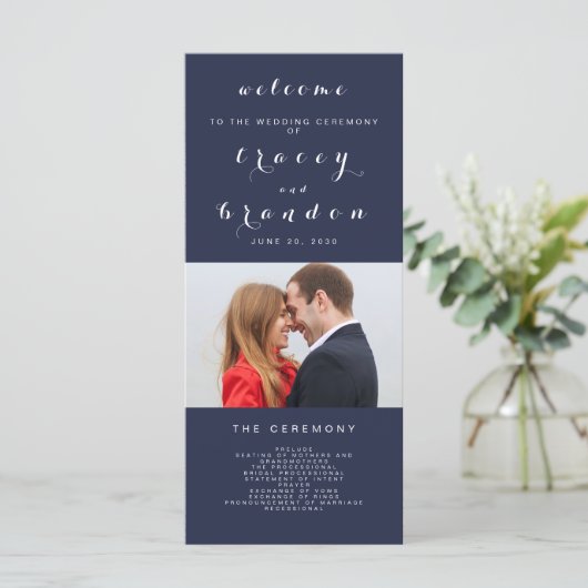 Eenvoudig Elegant Script Foto Marine Blauw Bruilof Programmakaart (Staand voorkant)