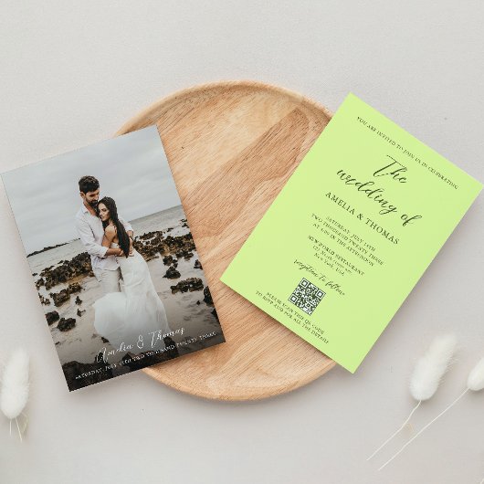 Eenvoudig Elegant Script Lime Green QR Code Weddin Kaart