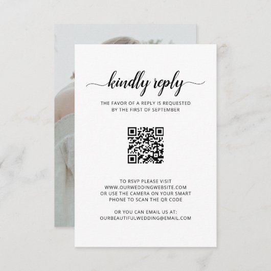 Eenvoudig Elegant Script Photo QR Code Weddenschap RSVP Kaartje (Voorkant / Achterkant)