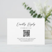 Eenvoudig Elegant Script QR Code Wedding RSVP Kaartje (Staand voorkant)