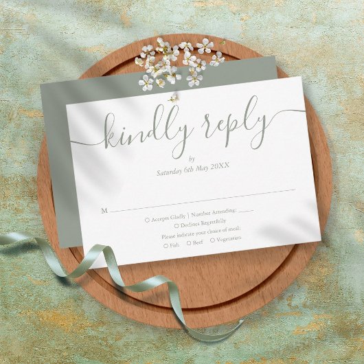 Eenvoudig Elegant Script Sage Green Wedding RSVP Kaartje