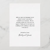 Eenvoudig elegante fotoweddenschap Hartelijk dank Folie Uitnodiging (Achterkant)