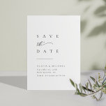 Eenvoudig elegante Typografie Modern sparen de Dat Save The Date<br><div class="desc">Elegant zwart-wit minimalistische typografie bespaart het datumontwerp met stijlvol script en tijdloze serif font,  eenvoudig en schoon. Geweldig voor een minimalistische bruiloft,  moderne bruiloft en klassieke bruiloft. Bekijk alle overeenkomende stukken in collectie.</div>