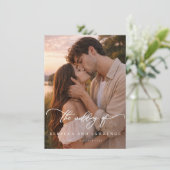 Eenvoudig Elegeant Script Foto Budget Bruiloft Kaart (Staand voorkant)