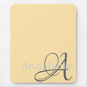 Eenvoudig en elegant beige monogram en naam muismat