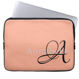 Eenvoudig en elegant roos monogram en naam laptop sleeve
