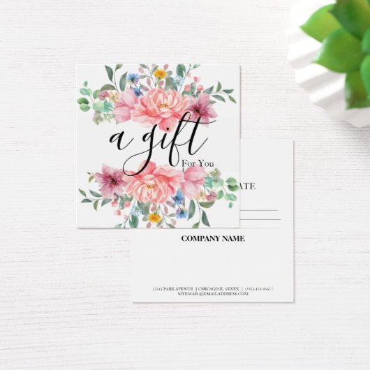 Eenvoudig en modern bedrijfscadeaubon vierkante visitekaartjes (Bureau)