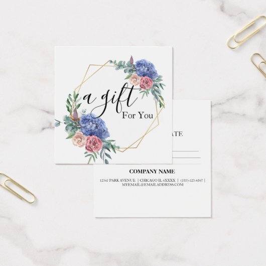 Eenvoudig en modern bedrijfscadeaubon vierkante visitekaartjes (Kantoor)