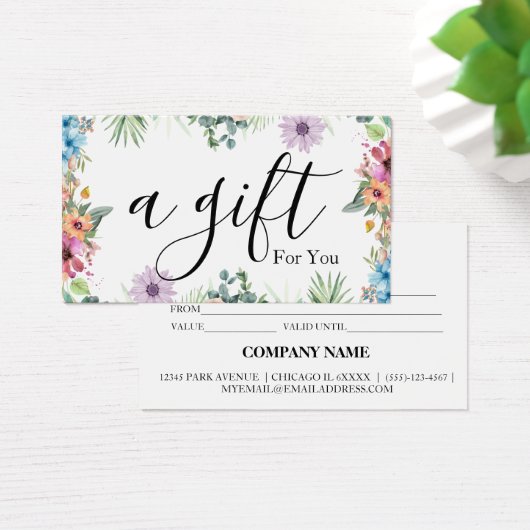 Eenvoudig en modern bedrijfscadeaubon visitekaartje (Bureau)