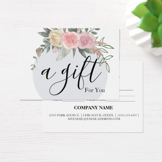 Eenvoudig en modern bedrijfscadeaubon visitekaartje (Bureau)