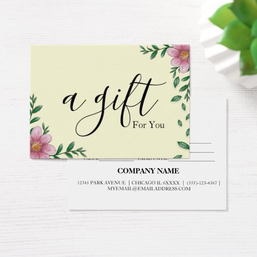Eenvoudig en modern bedrijfscadeaubon visitekaartje (Bureau)