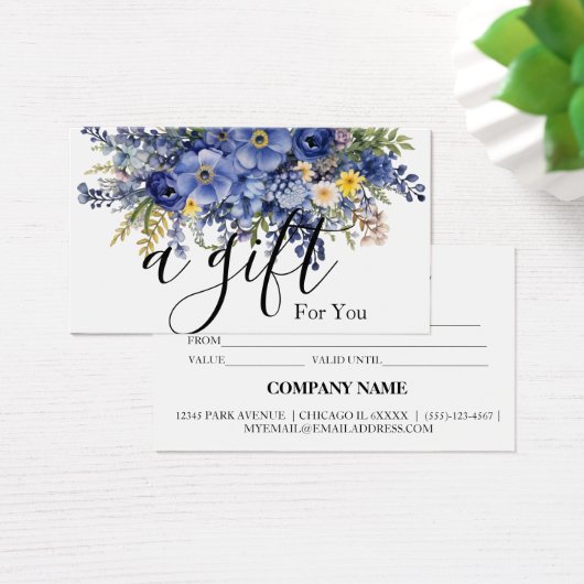 Eenvoudig en modern bedrijfscadeaubon visitekaartje (Bureau)