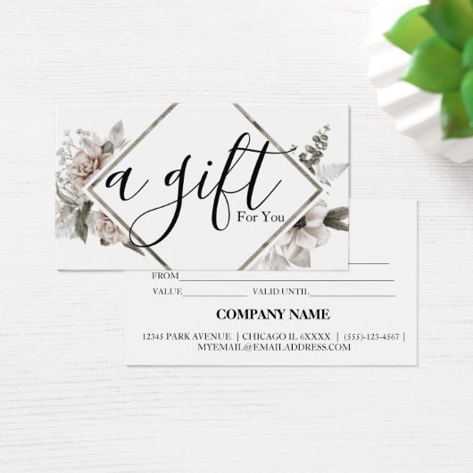 Eenvoudig en modern bedrijfscadeaubon visitekaartje (Bureau)