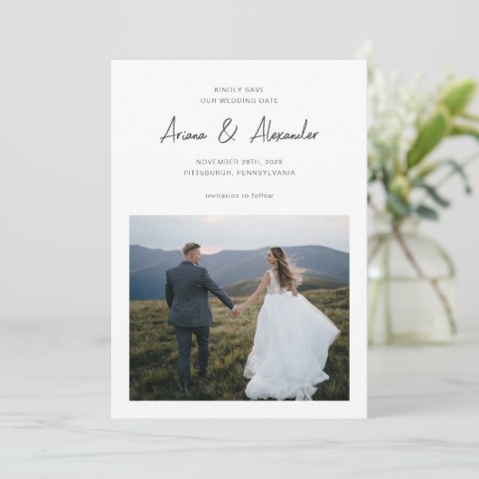 Eenvoudig Forest Green Script Fotobruiloft Save The Date (Staand voorkant)