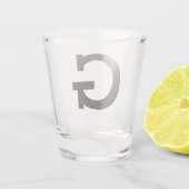 Eenvoudig gepersonaliseerd Initiaal Letter Zwart Shot Glas (Achterkant)