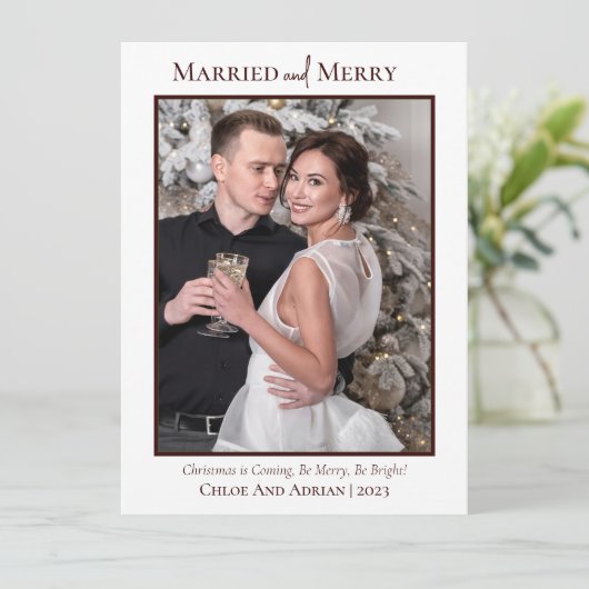 Eenvoudig getrouwd en vrolijk Pas getrouwd kerst f Feestdagenkaart (Staand voorkant)