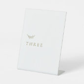 Eenvoudig Goud Wit Elegant Trouwtafel Nummer Reclamebord Met Voetstuk (Voorkant)