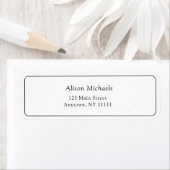 Eenvoudig grensminimalistisch retouradreslabel etiket (Insitu)