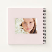 Eenvoudig handgeschreven script Pink Photo Afstude Notitieboek (Achterkant)