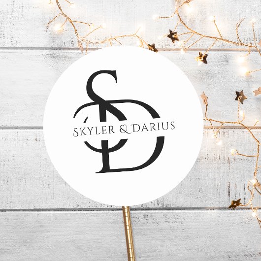 Eenvoudig huwelijksmonogram gepersonaliseerd met n ronde sticker