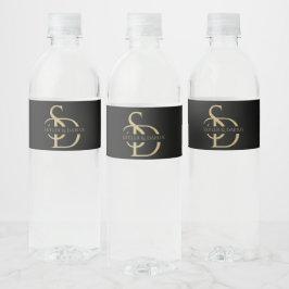 Eenvoudig huwelijksmonogram gepersonaliseerd met n waterfles etiket