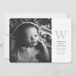 Eenvoudig initiaal één foto groene geboorteaankond aankondiging