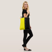 Eenvoudig kleuren LEMON YELLOW & jouw tekst Tote Bag (Op model)