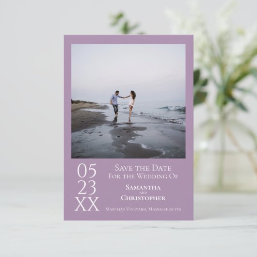 Eenvoudig lavender Modern Minimalist Photo Weddens Save The Date (Staand voorkant)