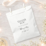 Eenvoudig legant bedankt voor je favoriete tas bedankzakje<br><div class="desc">Deze simpele elegante dankjewel is perfect voor uw klassieke moderne, minimalistische, neutrale zwarte en witte bruiloft. Het ontwerp kenmerkt fundamentele minimale hedendaagse doopvont en delicate formele manuscriptkalligrafie. Het is zeker om je klastige herfst van zwart-stropdas, zomer, lente, of herfstbruiloft te voltooien. Houd het zoals is, of verkies om het met...</div>