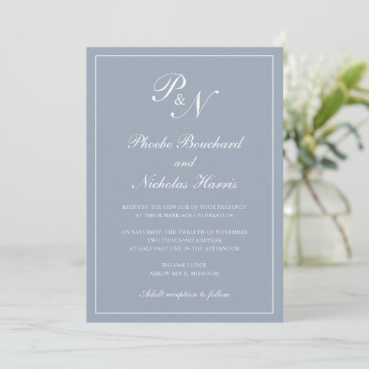 Eenvoudig legant formeel monogram puisty Blue Wedd Kaart (Staand voorkant)