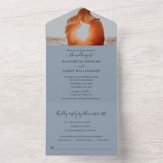 Eenvoudig legant fotohuwelijk RSVP Dusty Blue All In One Uitnodiging (Binnen)