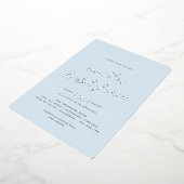 Eenvoudig Lichtblauw en Zilver Casual Vrijgezellen Folie Uitnodiging (Gedraaid)